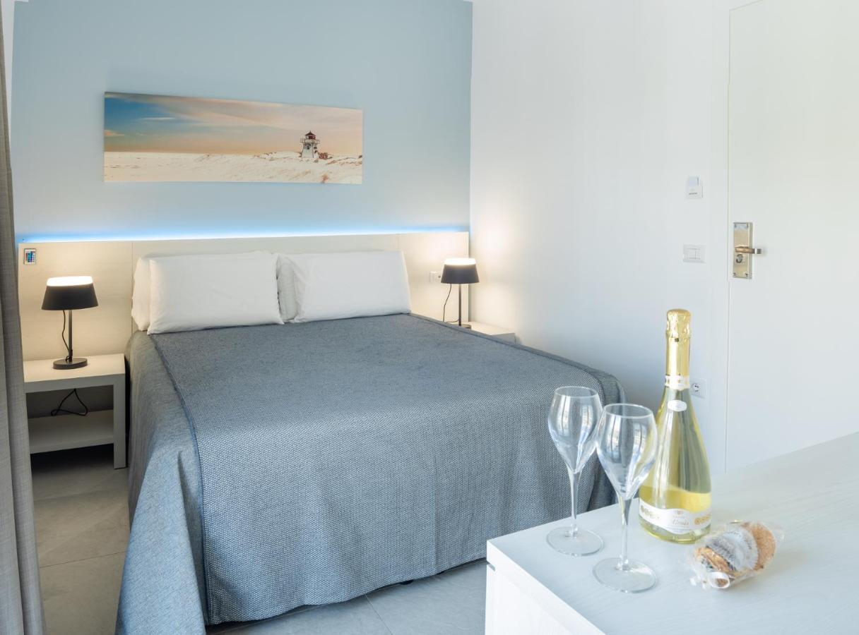 J Rooms Olbia Zewnętrze zdjęcie